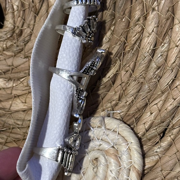 Free People rings- sizes 4-7 - Picture 3 of 4